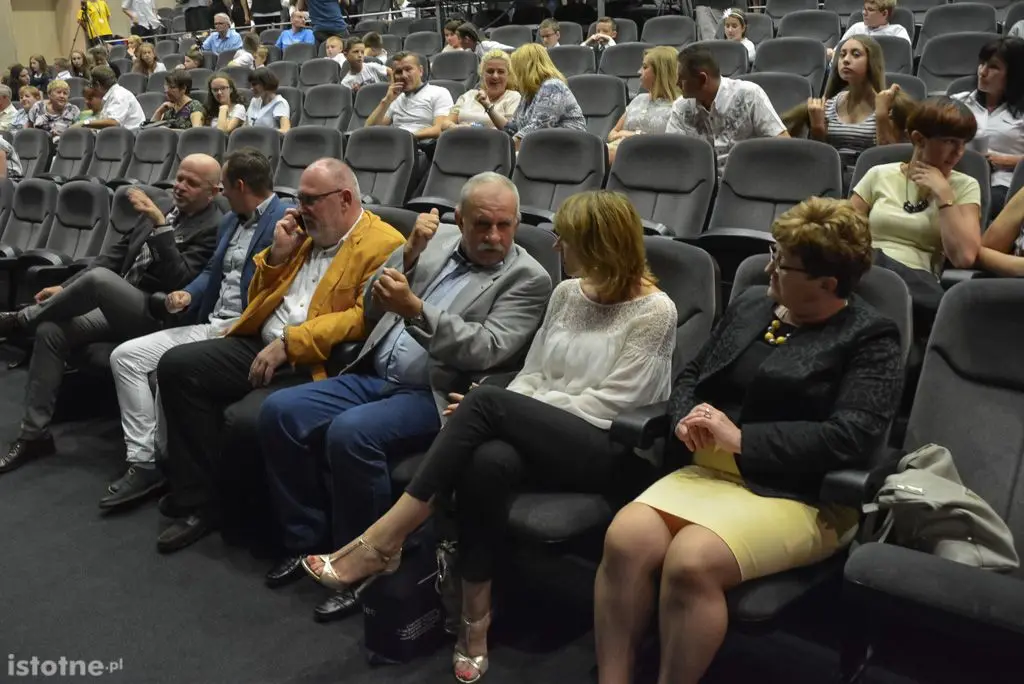 Prezydent Piotr Roman nagrodził najzdolniejszych uczniów