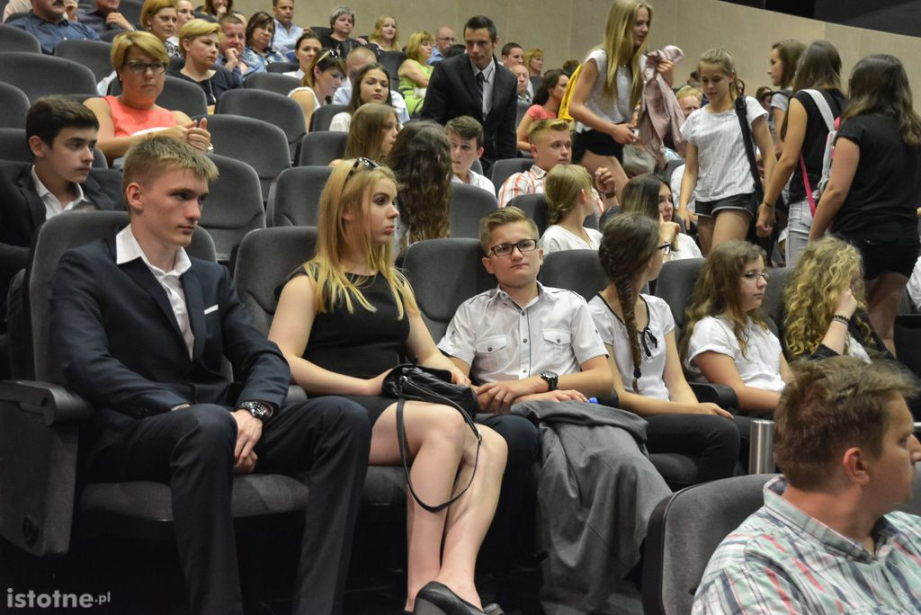 Prezydent Piotr Roman nagrodził najzdolniejszych uczniów