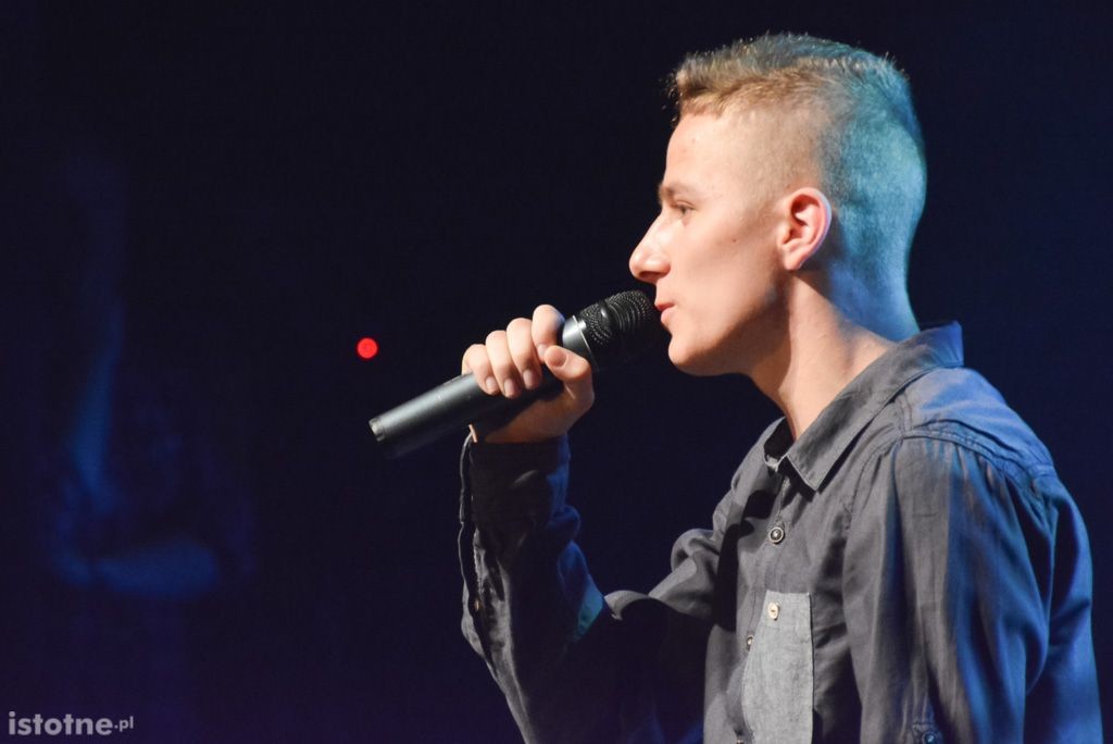 Prezydent Piotr Roman nagrodził najzdolniejszych uczniów