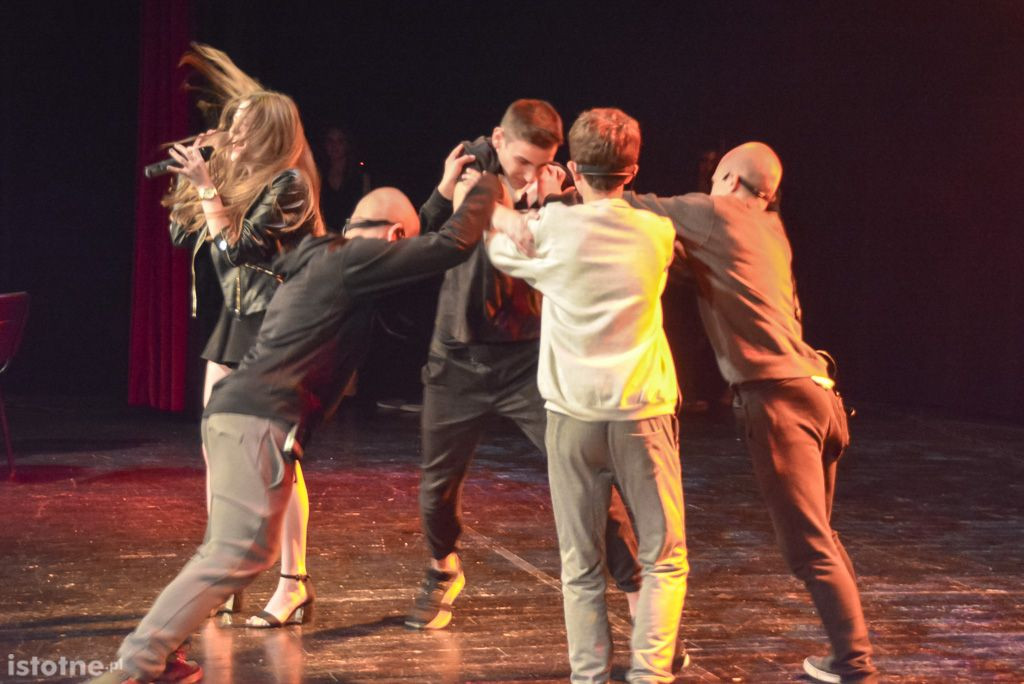 Prezydent Piotr Roman nagrodził najzdolniejszych uczniów