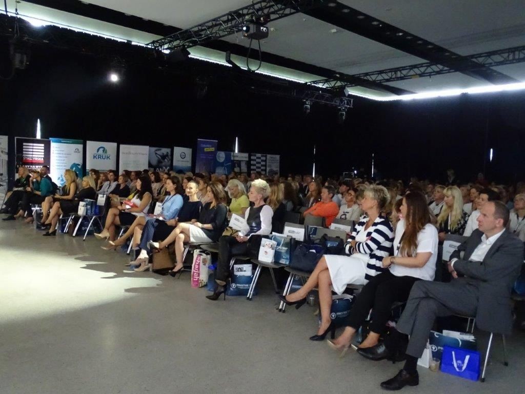 Z.C. Bolesławiec na Form Kobiet we Wrocławiu