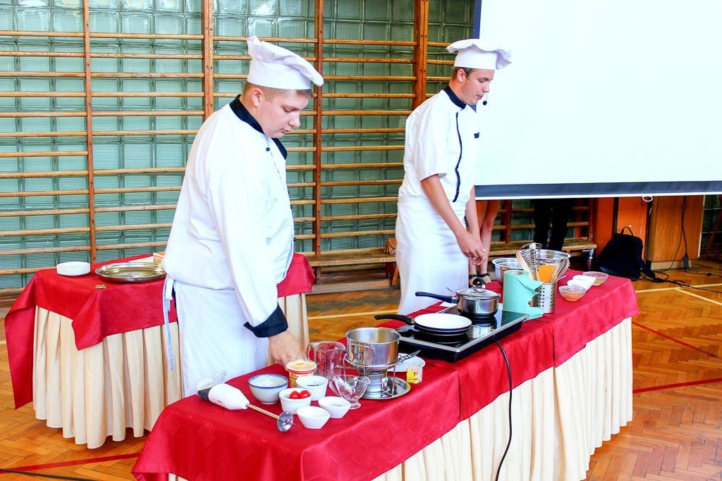 Uczniowie ZSOiZ z międzynarodowymi certyfikatami Europass