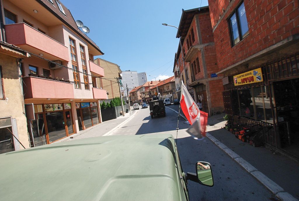 Nasi żołnierze w Kosowie: kolejne patrole w ramach PKW KFOR