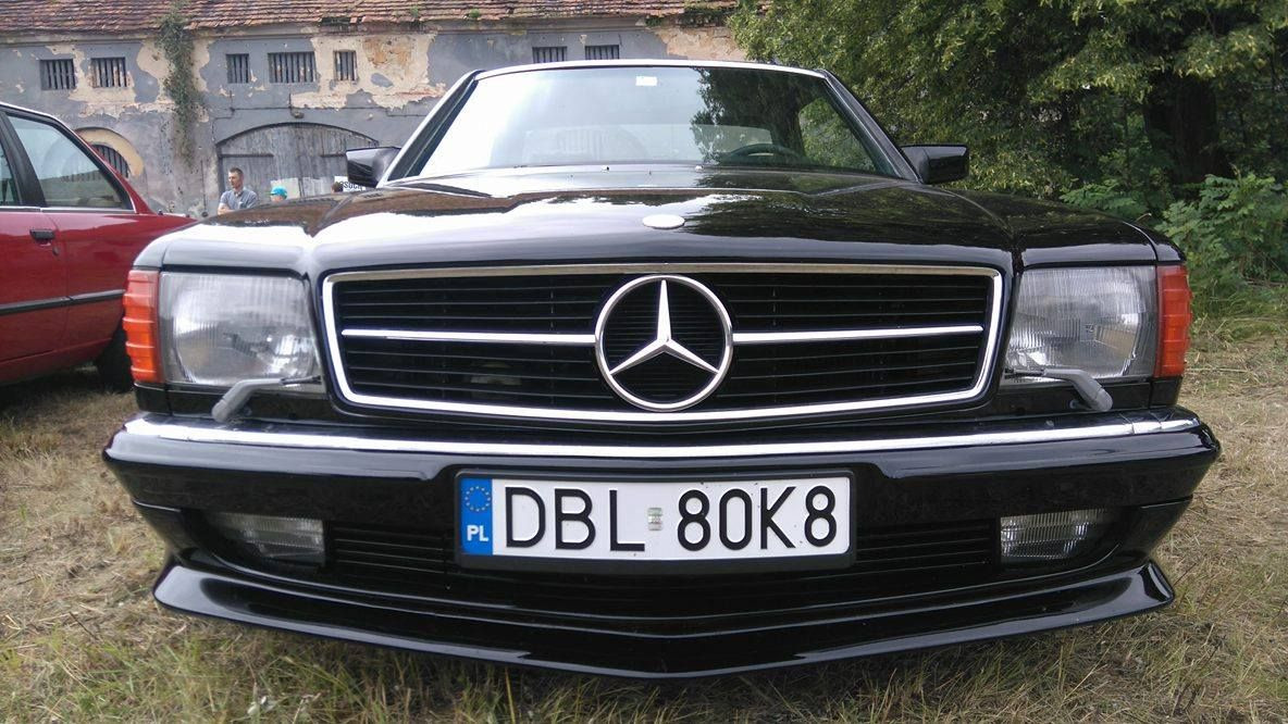 Spotkanie fanów klasycznych pojazdów w Tomaszowie