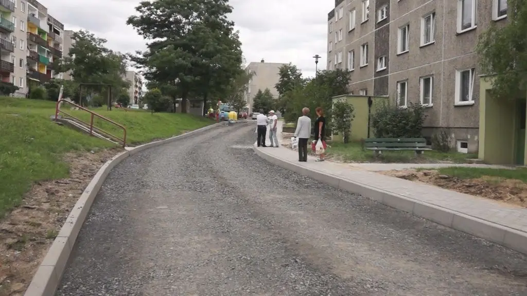 Trwa przebudowa drogi przy Kleeberga i Starzyńskiego