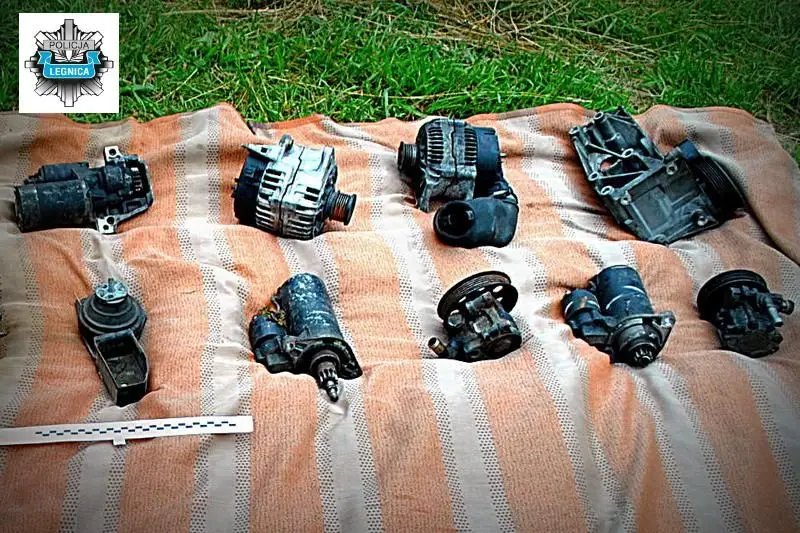 Recydywista chciał okraść warsztat, wpadł na gorącym uczynku