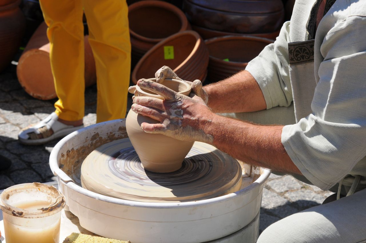 Niespotykana różnorodność form i wzorów ceramicznych