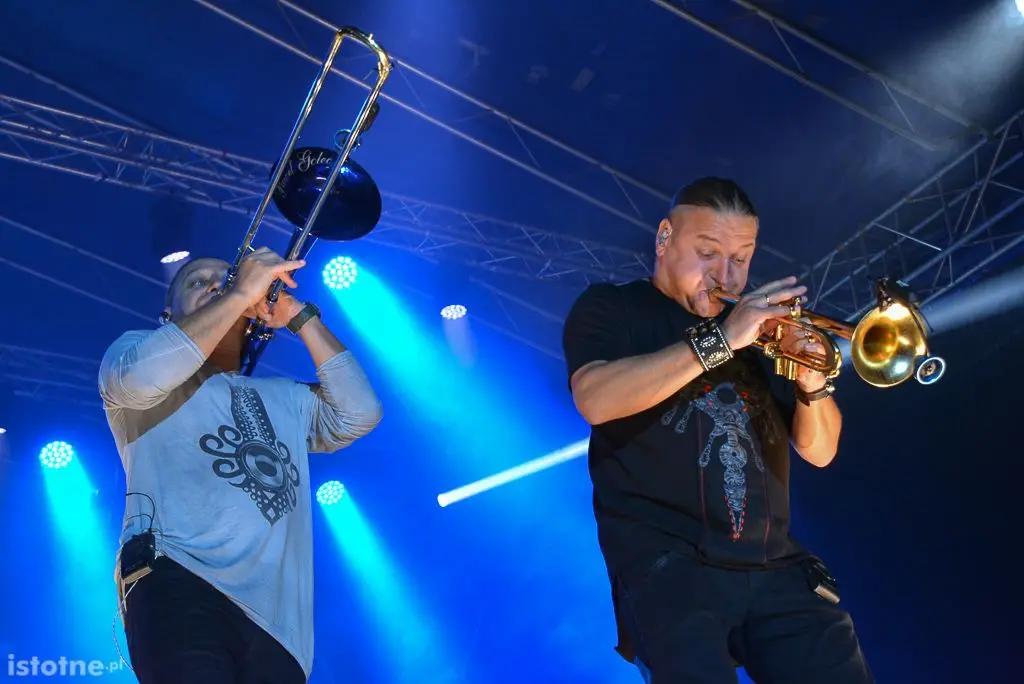 Siła braci: Pectus i Golec uOrkiestra na Dniach Ceramiki