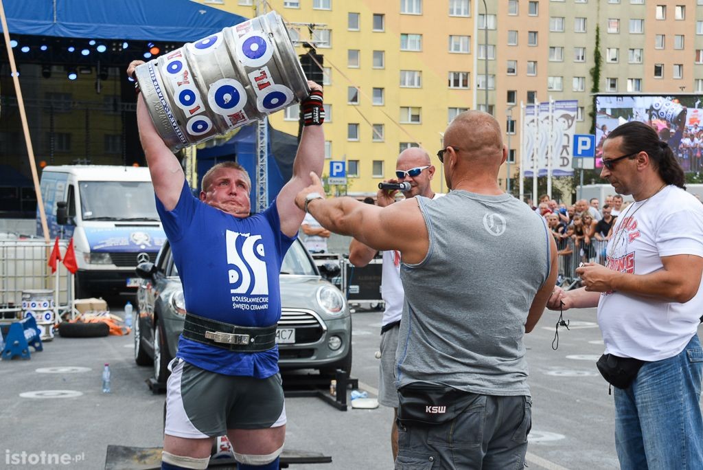 Dni Ceramiki: Mariusz Pudzianowski na zawodach strongmanów