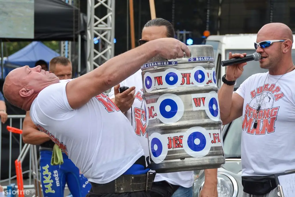 Dni Ceramiki: Mariusz Pudzianowski na zawodach strongmanów
