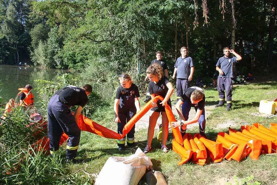 Druhowie z Czernej na manewrach pożarniczych w Saksonii