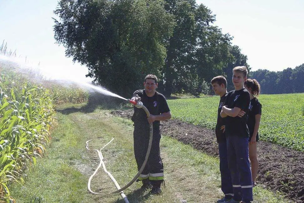 Druhowie z Czernej na manewrach pożarniczych w Saksonii