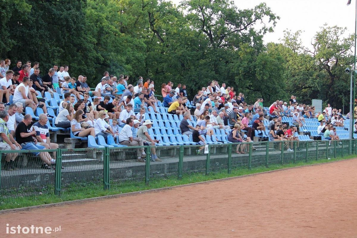 BKS przed własną publicznością wygrał z TS Parzyce 1:0
