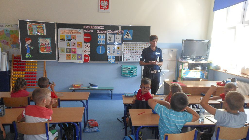 Edukacyjne spotkania z uczniami „Bezpieczna droga do szkoły”