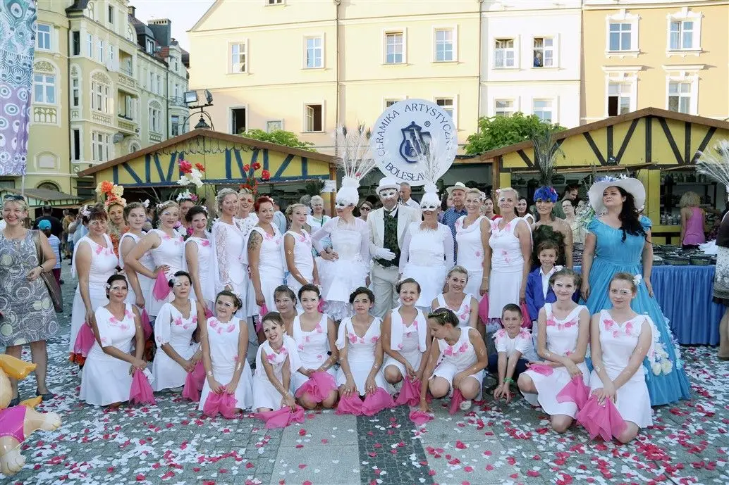Ceramika Artystyczna: film z 22 Święta Ceramiki