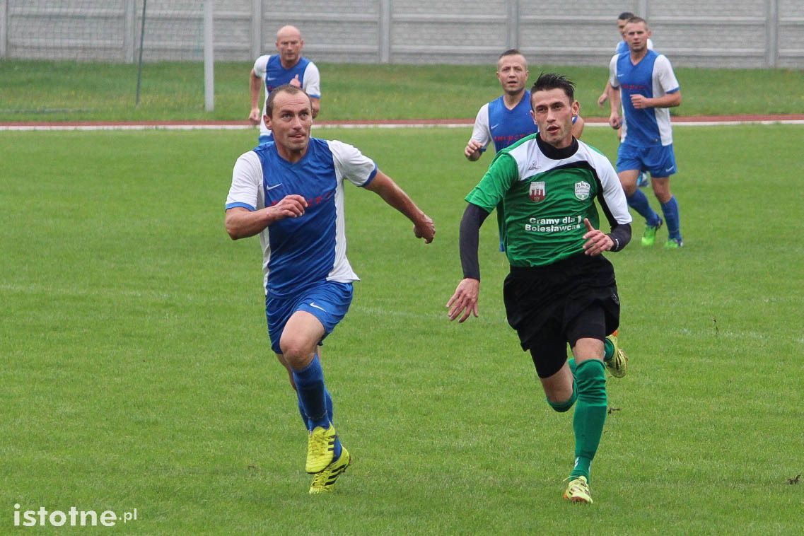 12 goli na meczu w Węglińcu