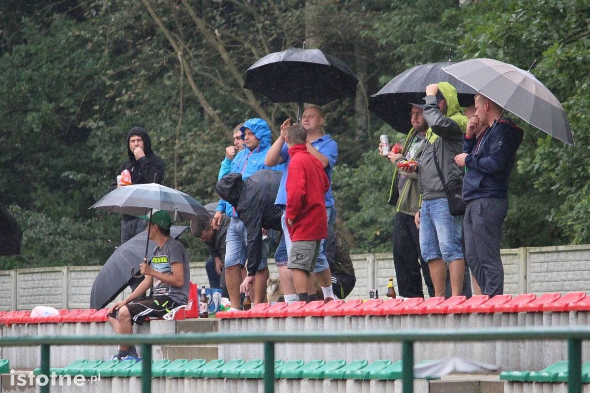 12 goli na meczu w Węglińcu