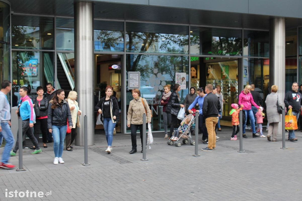 Pocisk artyleryjski znaleziono za siedzibą Powiatu