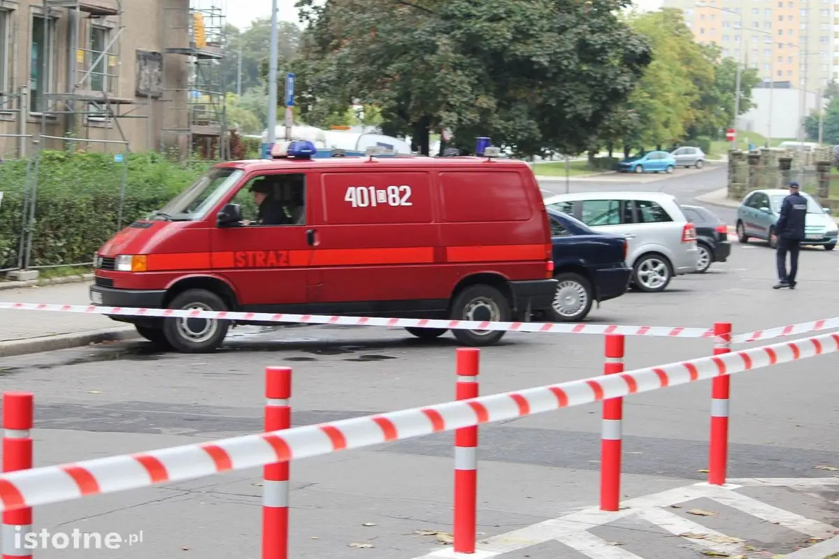 Pocisk artyleryjski znaleziono za siedzibą Powiatu