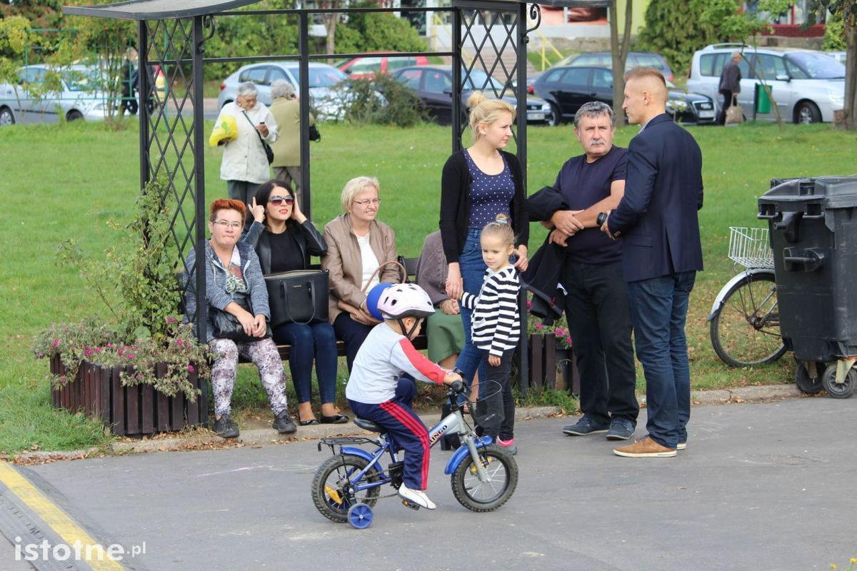 Festyn parafialny na placu ks. Popiełuszki