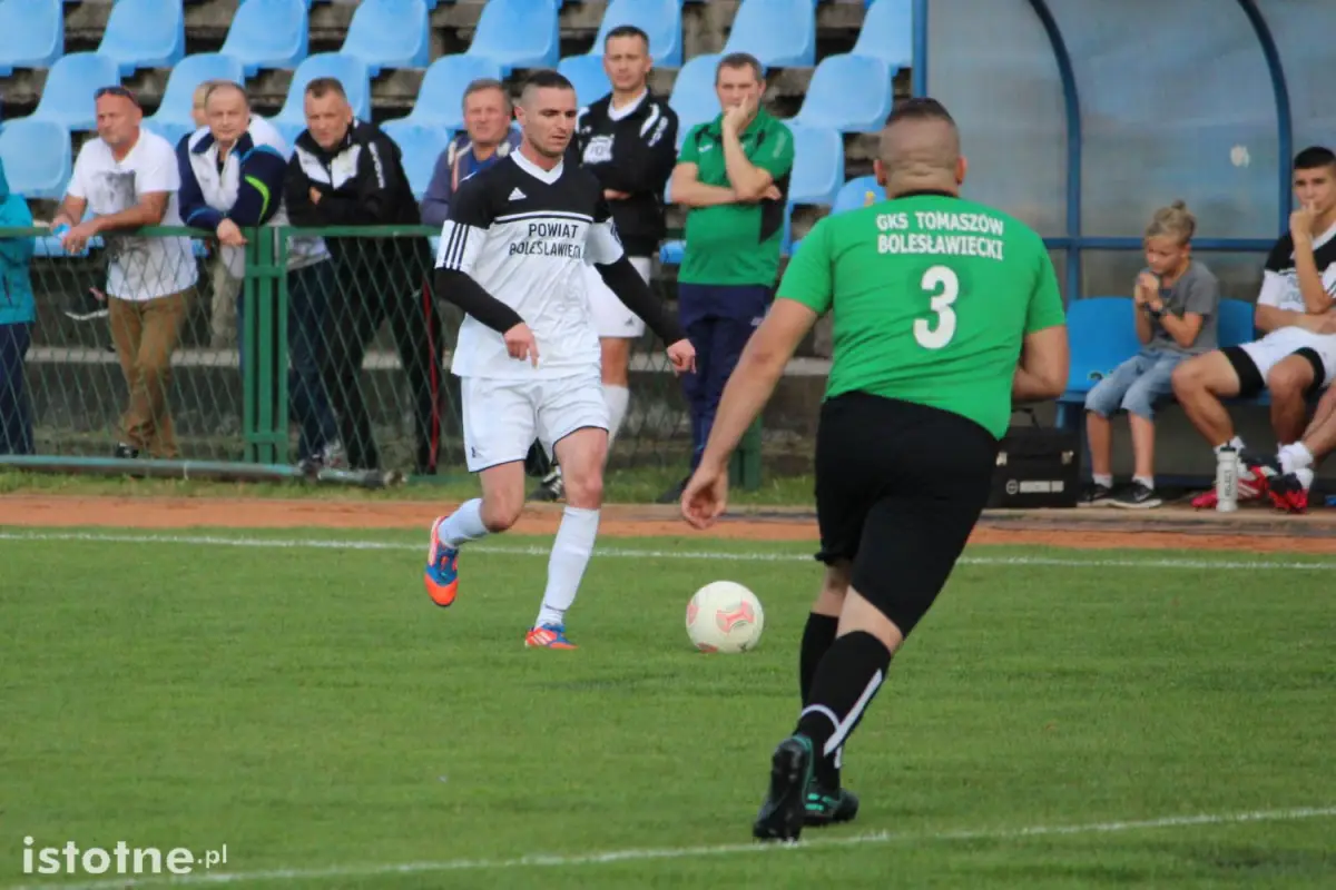 BKS wygrał z Tomszowem 2:1