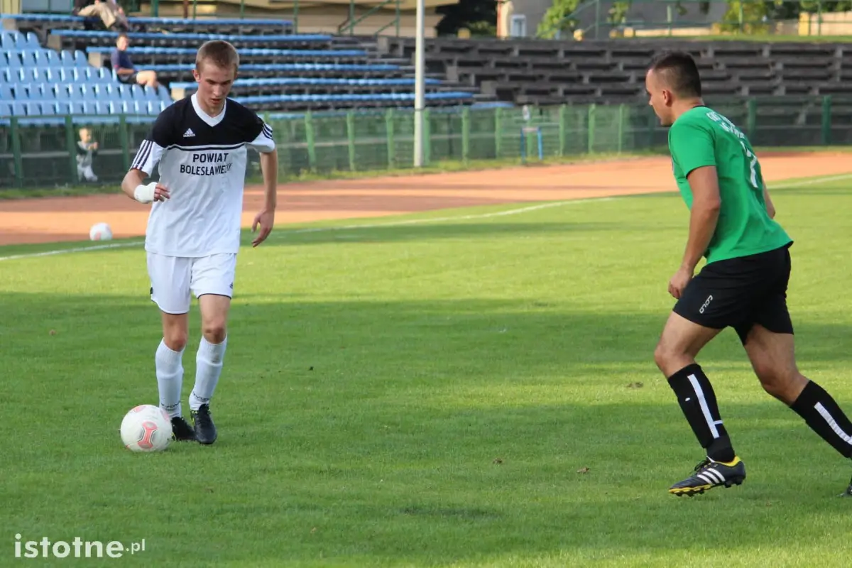 BKS wygrał z Tomszowem 2:1