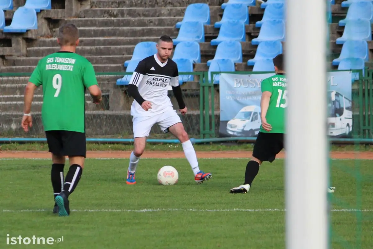 BKS wygrał z Tomszowem 2:1