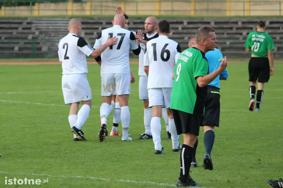 BKS wygrał z Tomszowem 2:1