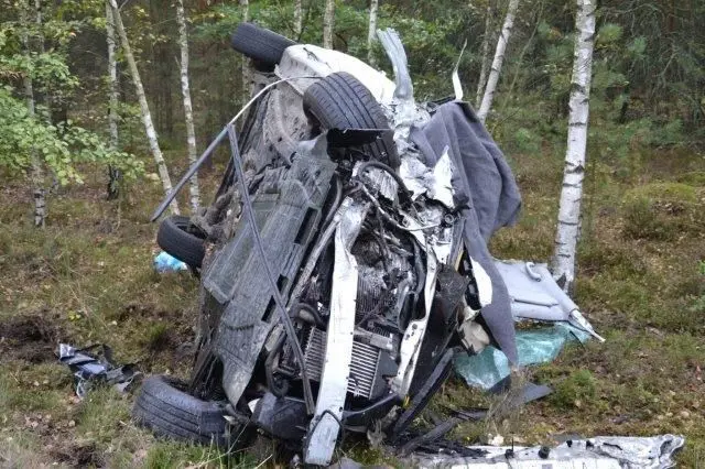 Kobieta zginęła w wypadku na drodze do Świętoszowa