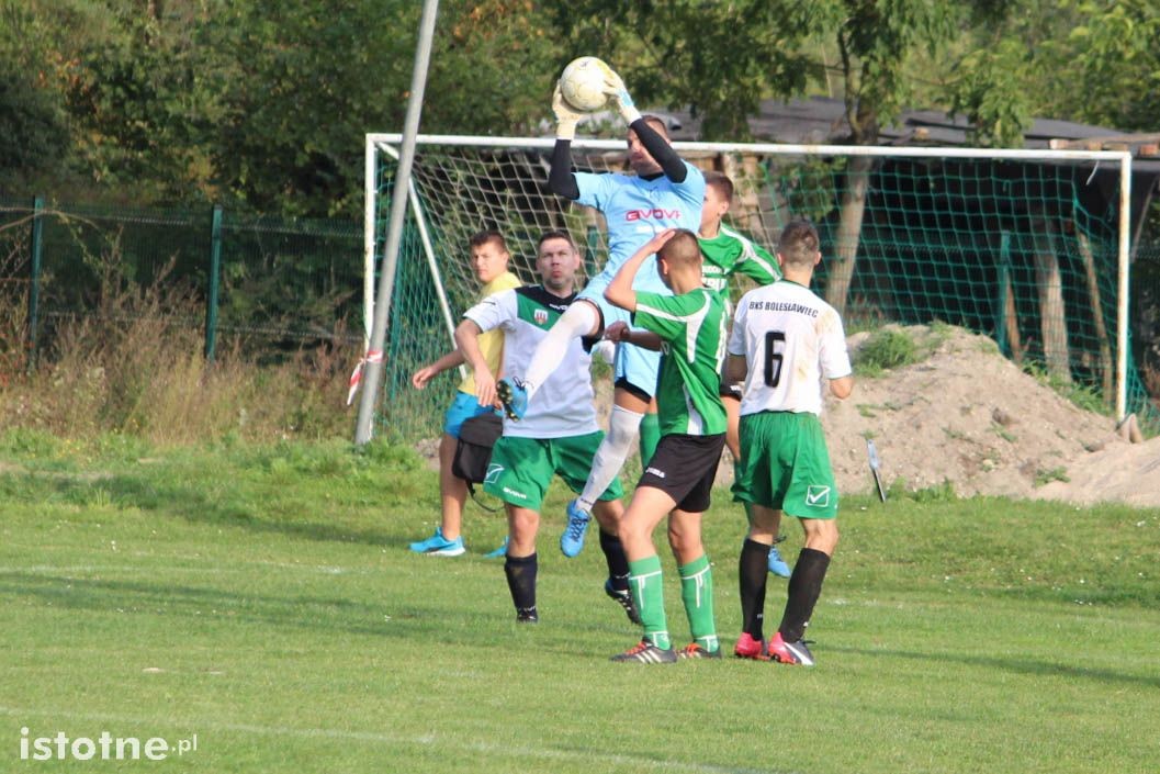 BKS wymęczył zwycięstwo w Brzeźniku