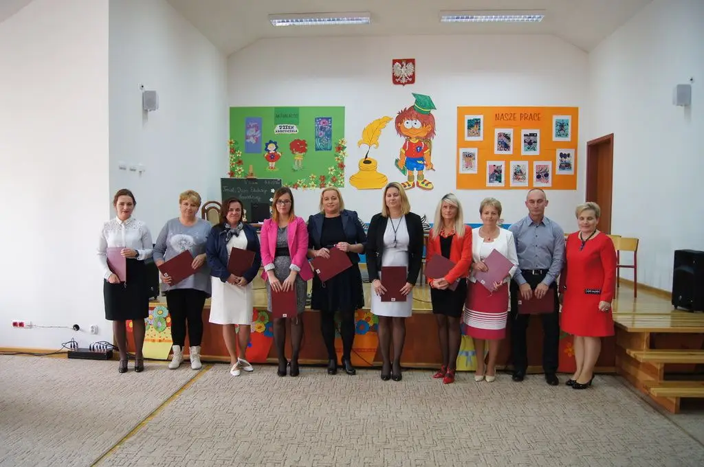 Nauczyciele podczas gali wręczenia nagród w Gminie Bolesławiec