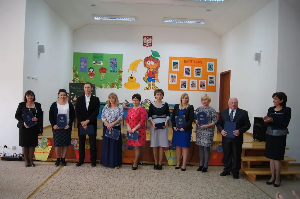 Nauczyciele podczas gali wręczenia nagród w Gminie Bolesławiec