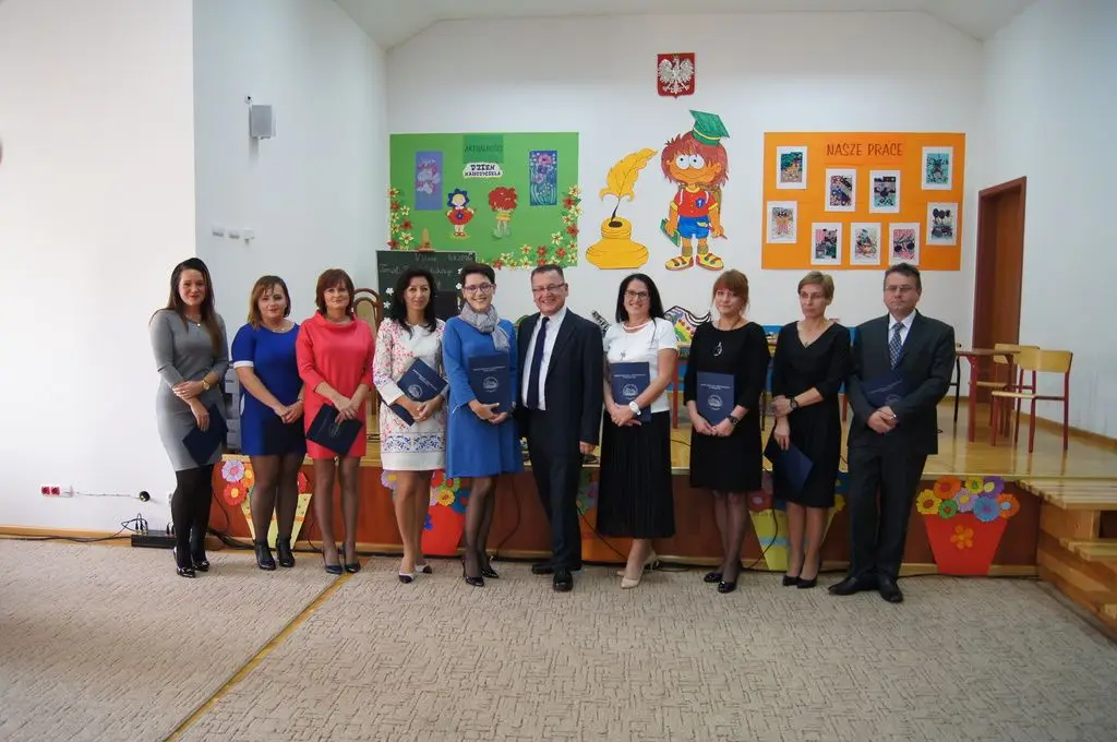 Nauczyciele podczas gali wręczenia nagród w Gminie Bolesławiec