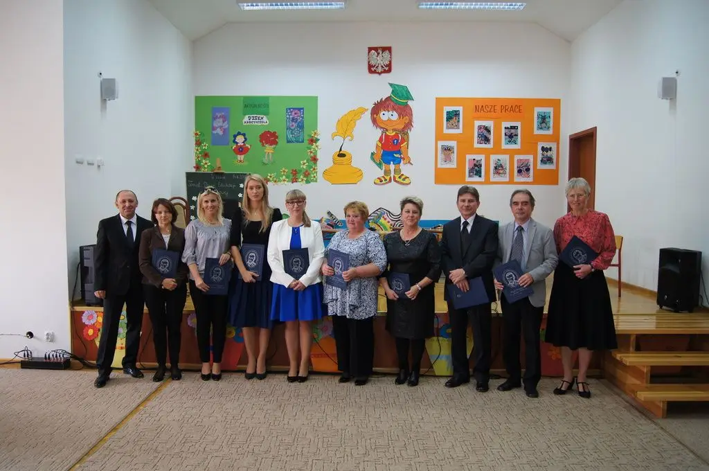 Nauczyciele podczas gali wręczenia nagród w Gminie Bolesławiec