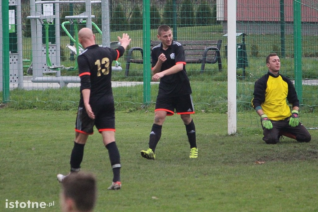 BKS - Leśnik Osiecznica 7:0