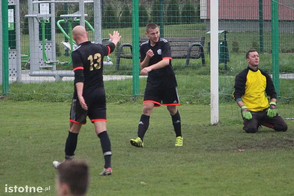 BKS - Leśnik Osiecznica 7:0