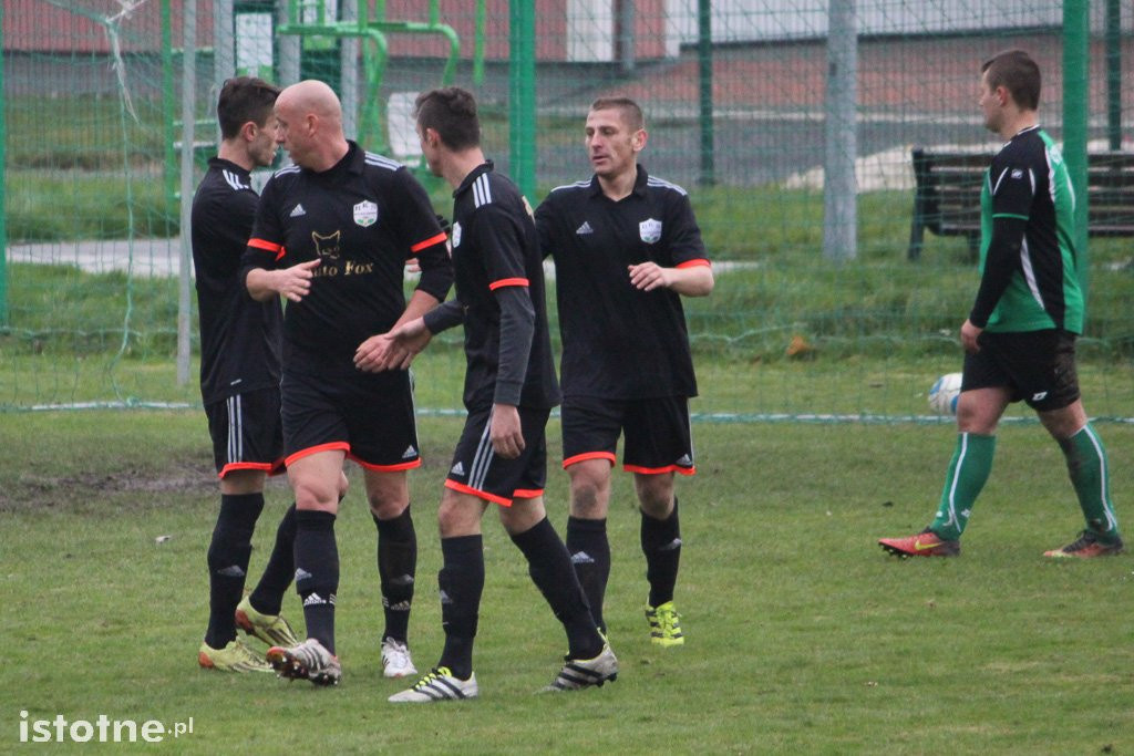 BKS - Leśnik Osiecznica 7:0