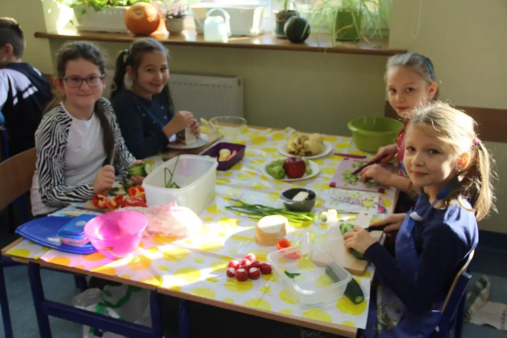 Zdrowe śniadanie w Szkole Podstawowej nr 5