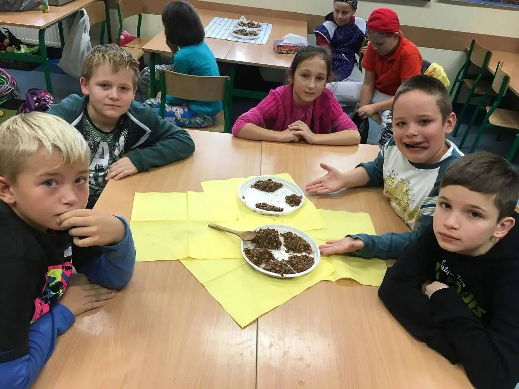 Zdrowe śniadanie w Szkole Podstawowej nr 5