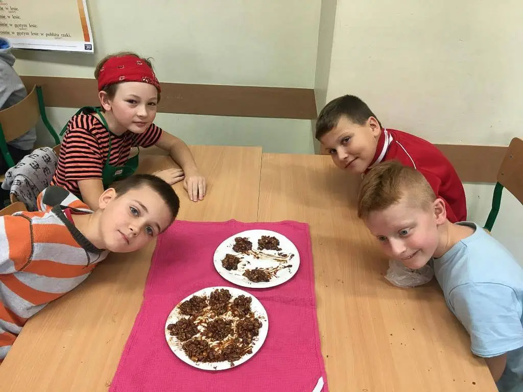 Zdrowe śniadanie w Szkole Podstawowej nr 5
