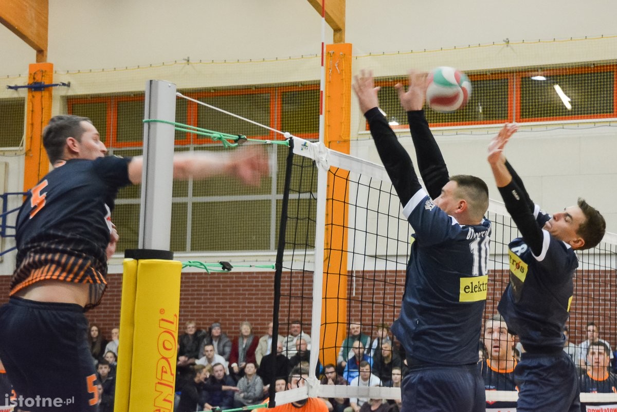 BTS Elektros Bolesławiec vs MKS Olavia Oława 0:3