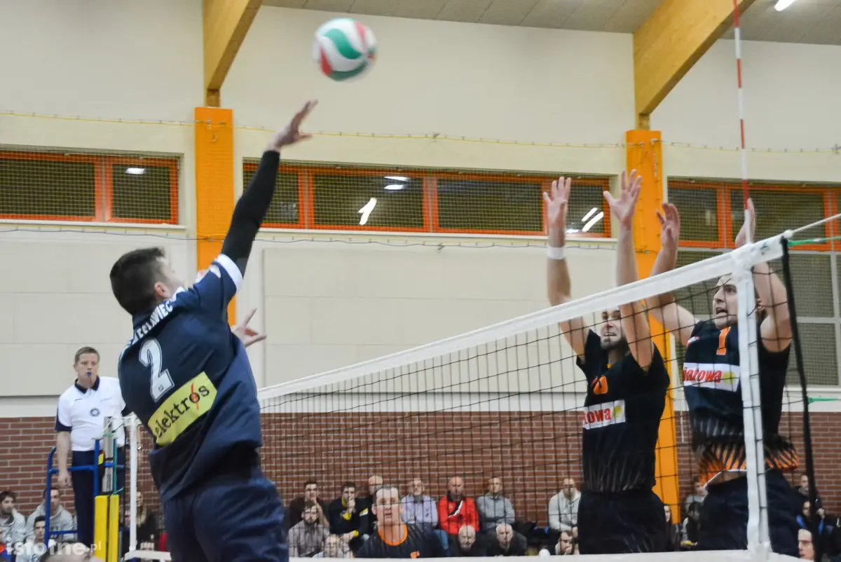 BTS Elektros Bolesławiec vs MKS Olavia Oława 0:3