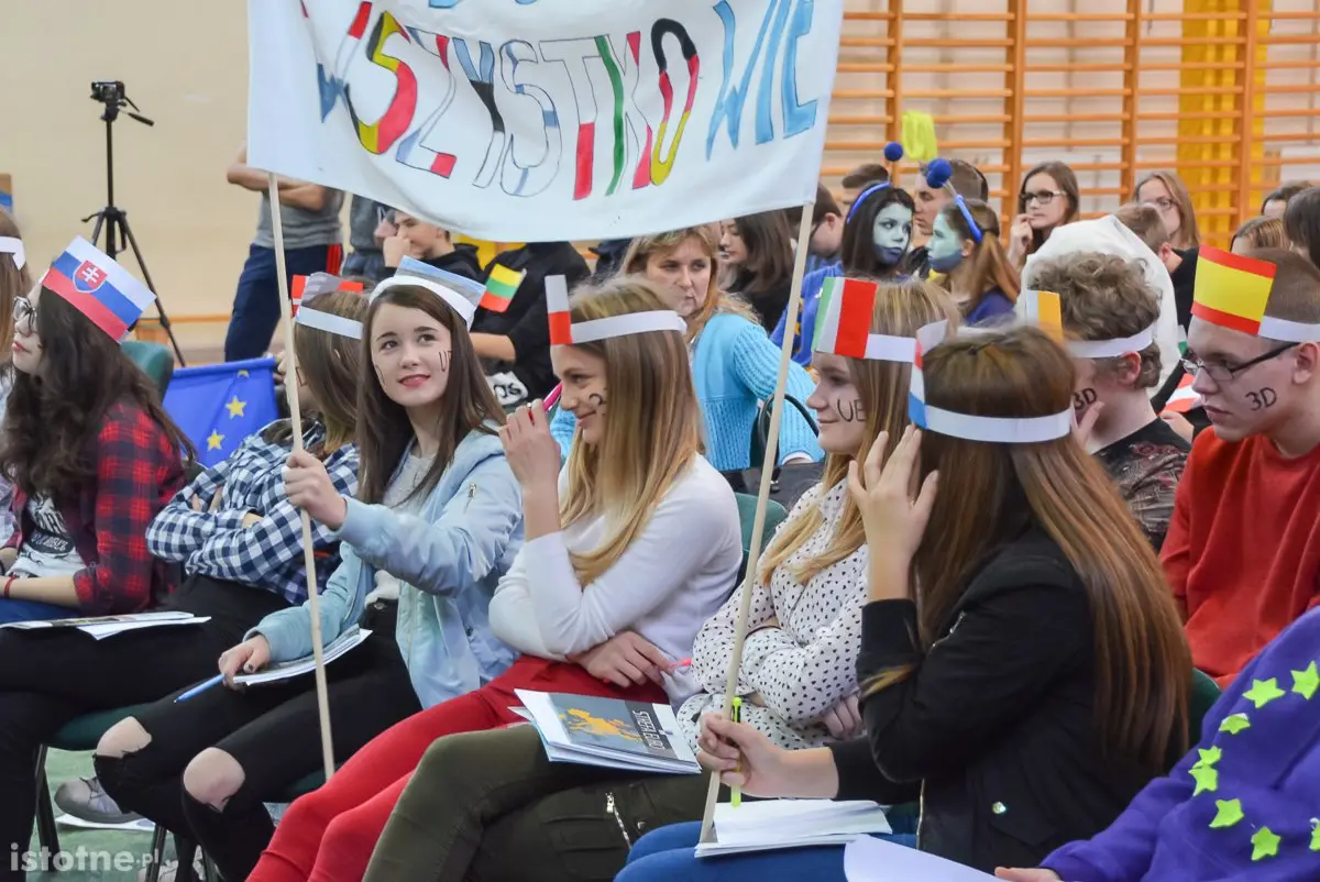 Europejski Uniwersytet Latający w bolesławieckim Gimnazjum nr 2