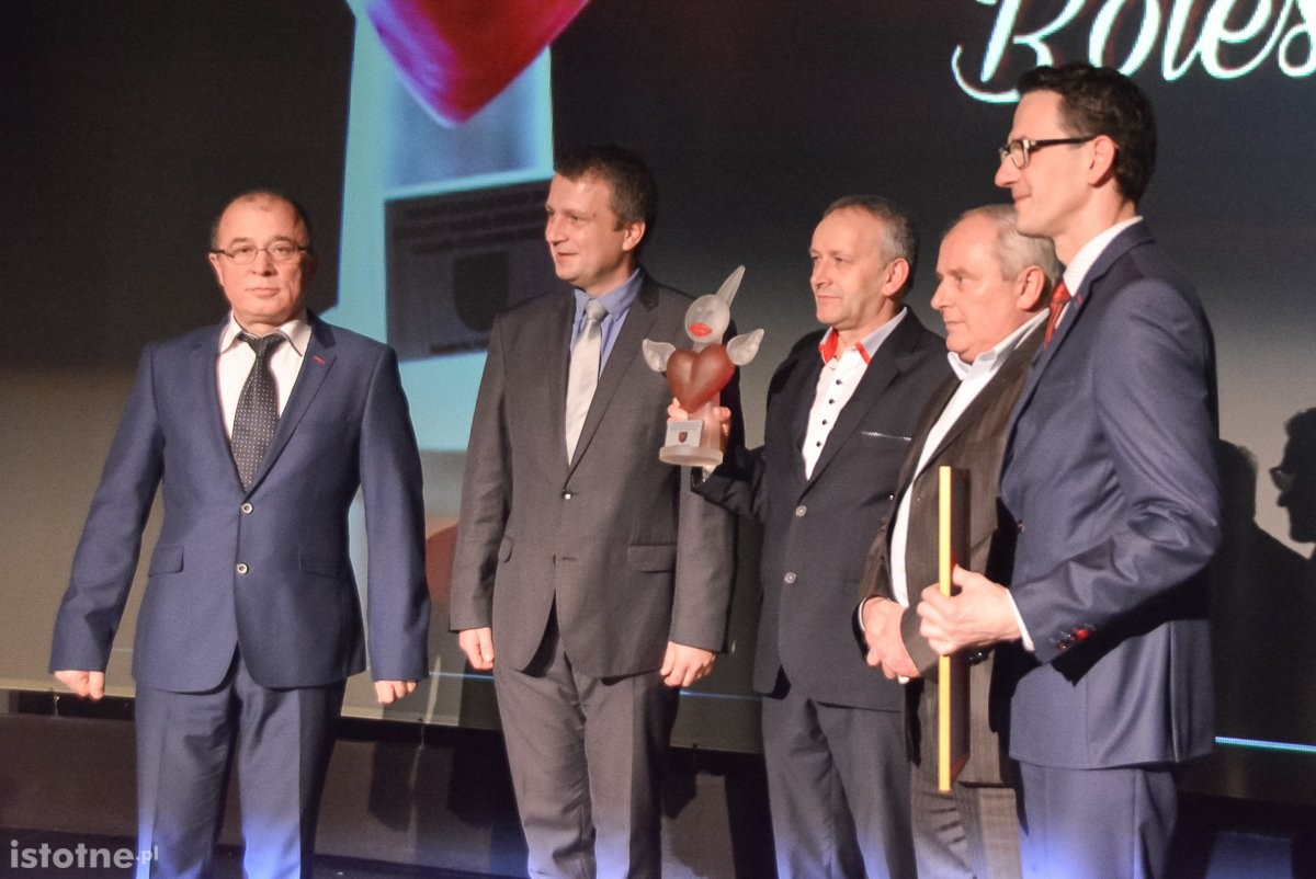 Znamy wolontariuszy roku 2016: Żuromska, Szwed, Niedoszytko i Ziemia Bolesławiecka