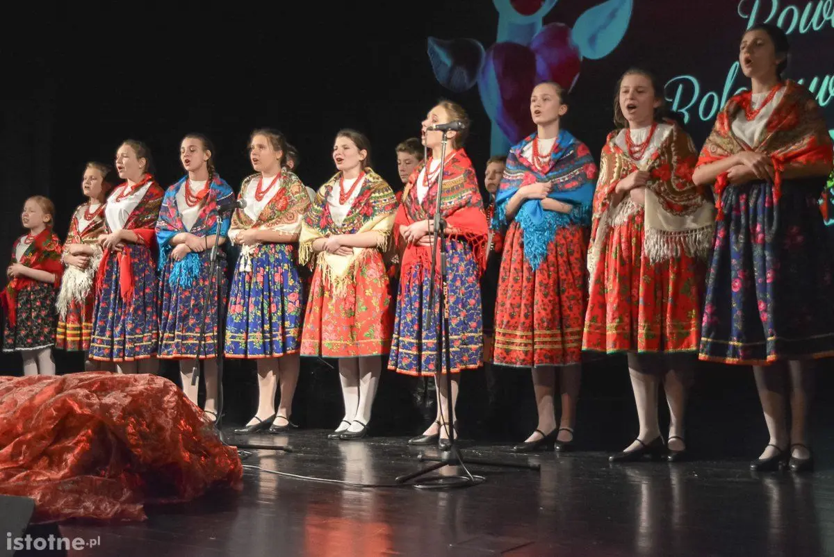 Znamy wolontariuszy roku 2016: Żuromska, Szwed, Niedoszytko i Ziemia Bolesławiecka