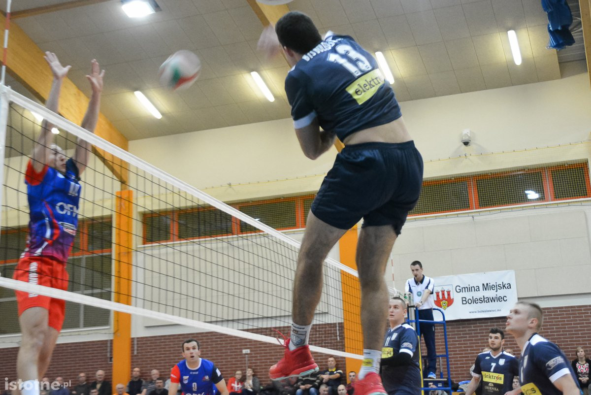 BTS Elektros Bolesławiec vs Bielawianka Bielawa 0:3