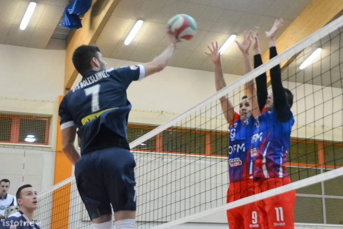 BTS Elektros Bolesławiec vs Bielawianka Bielawa 0:3