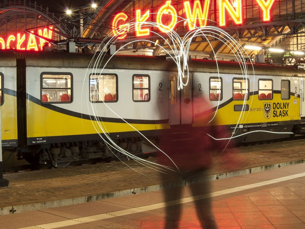 Agata Koziarz: Z miłości do fotografii, muzyki i… motocykli