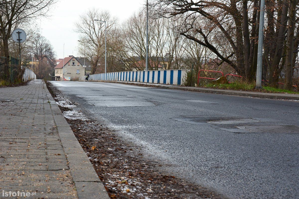 Co z mostem przy Mostowej?