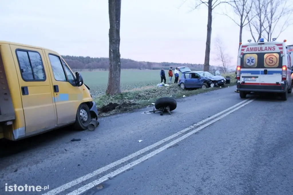 Zderzenie lawety z autem koło Łazisk